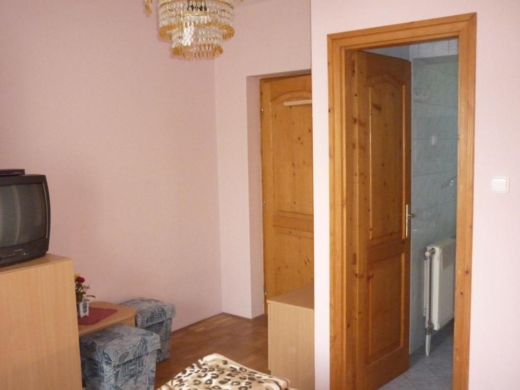 Barbara Apartmanház Kehidakustány Exterior foto