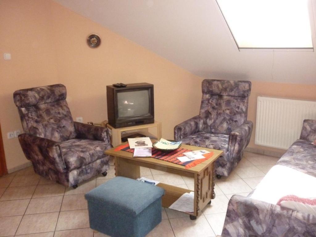 Barbara Apartmanház Kehidakustány Exterior foto